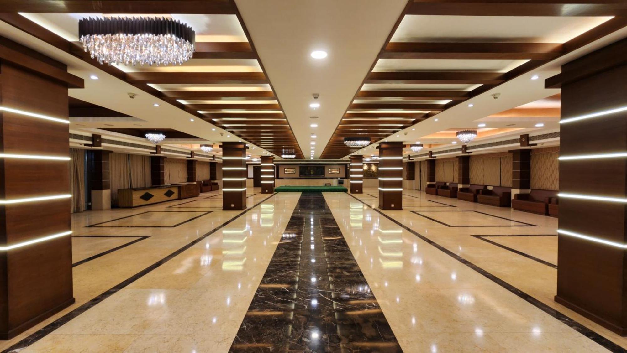Hotel Royal Ark - Касаули Экстерьер фото