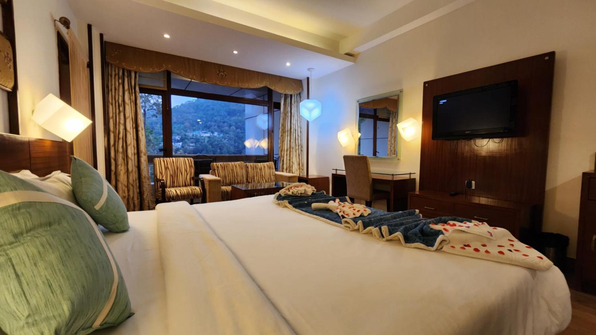 Hotel Royal Ark - Касаули Экстерьер фото