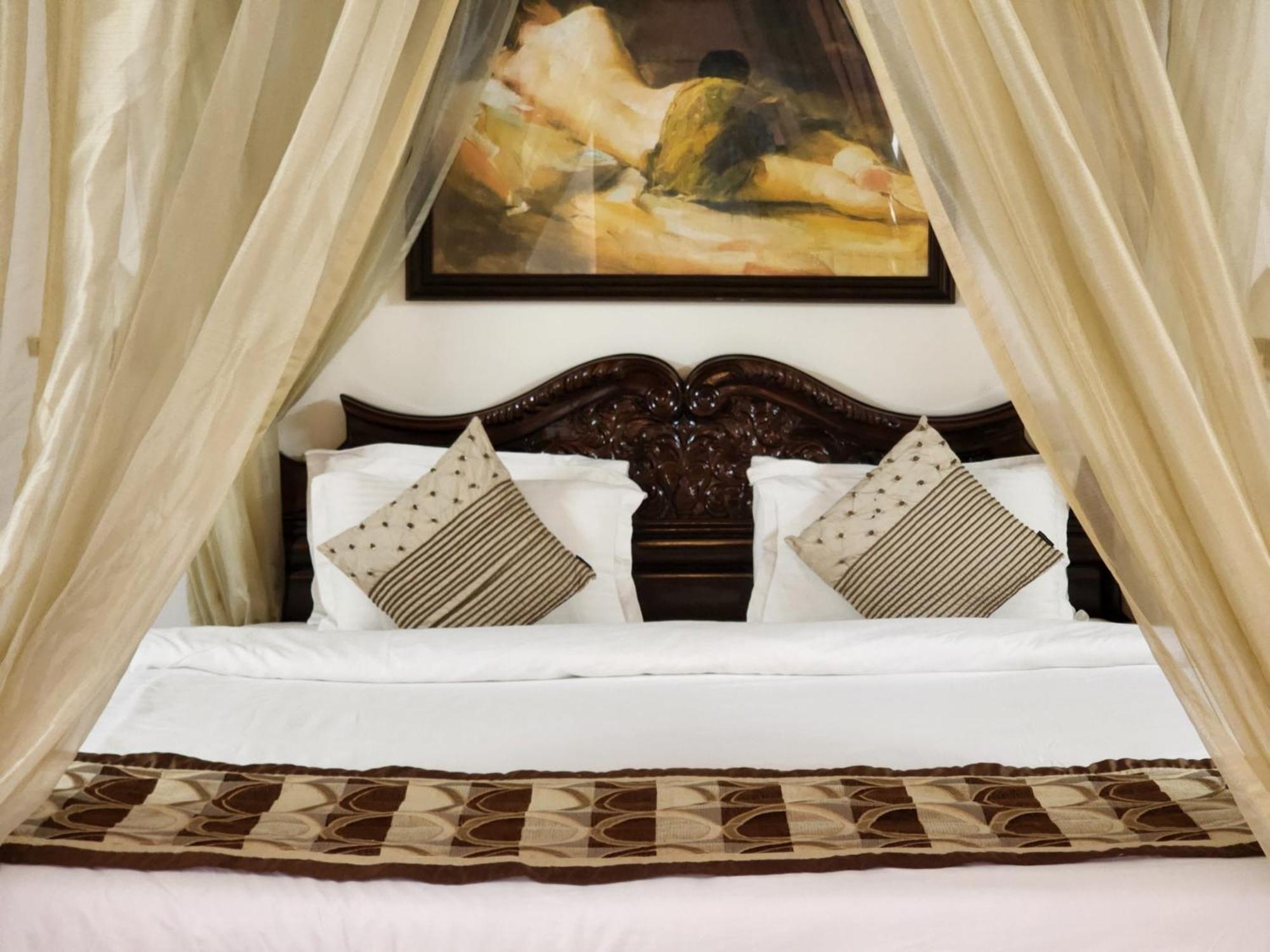 Hotel Royal Ark - Касаули Экстерьер фото